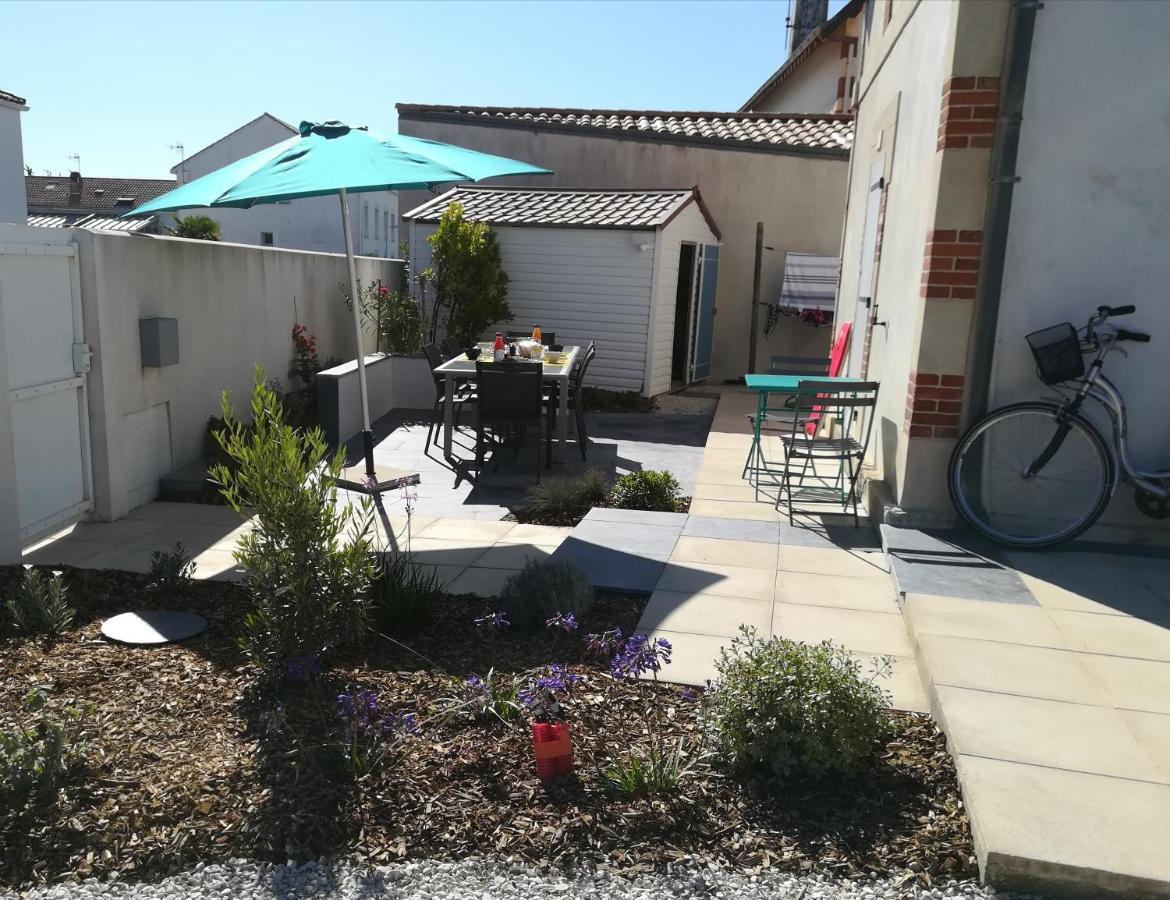 Gite Les Balises- Babord-Maisons De Bord De Mer Avec Spa -Saint Gilles Croix De Vie - 27 Avenue Notre Dame 外观 照片